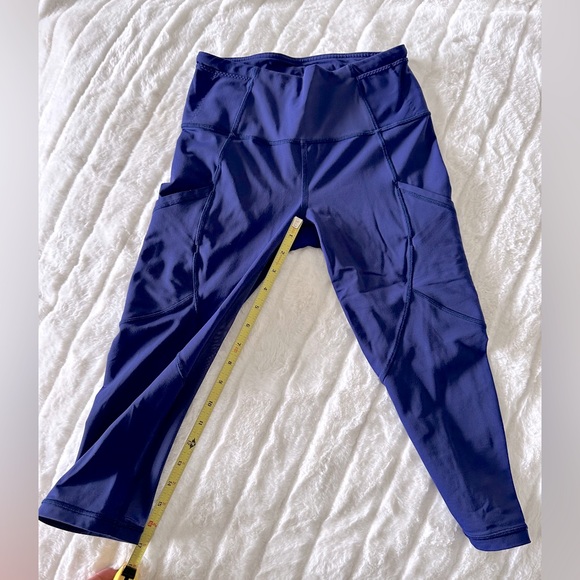 Lululemon Pace Rival Crop Leggings, Size 4 - Picture 6 of 7